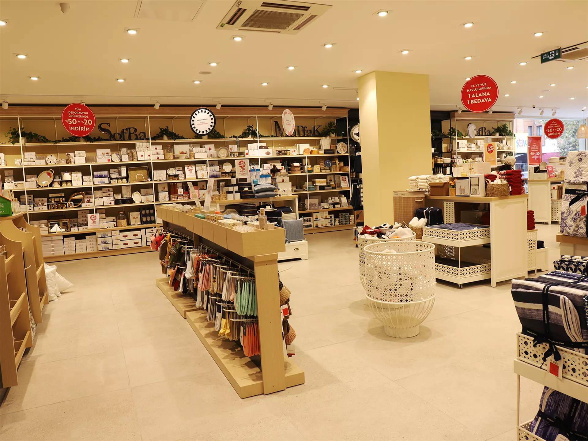 Beylikdüzü Kavaklı English Home Mağazası