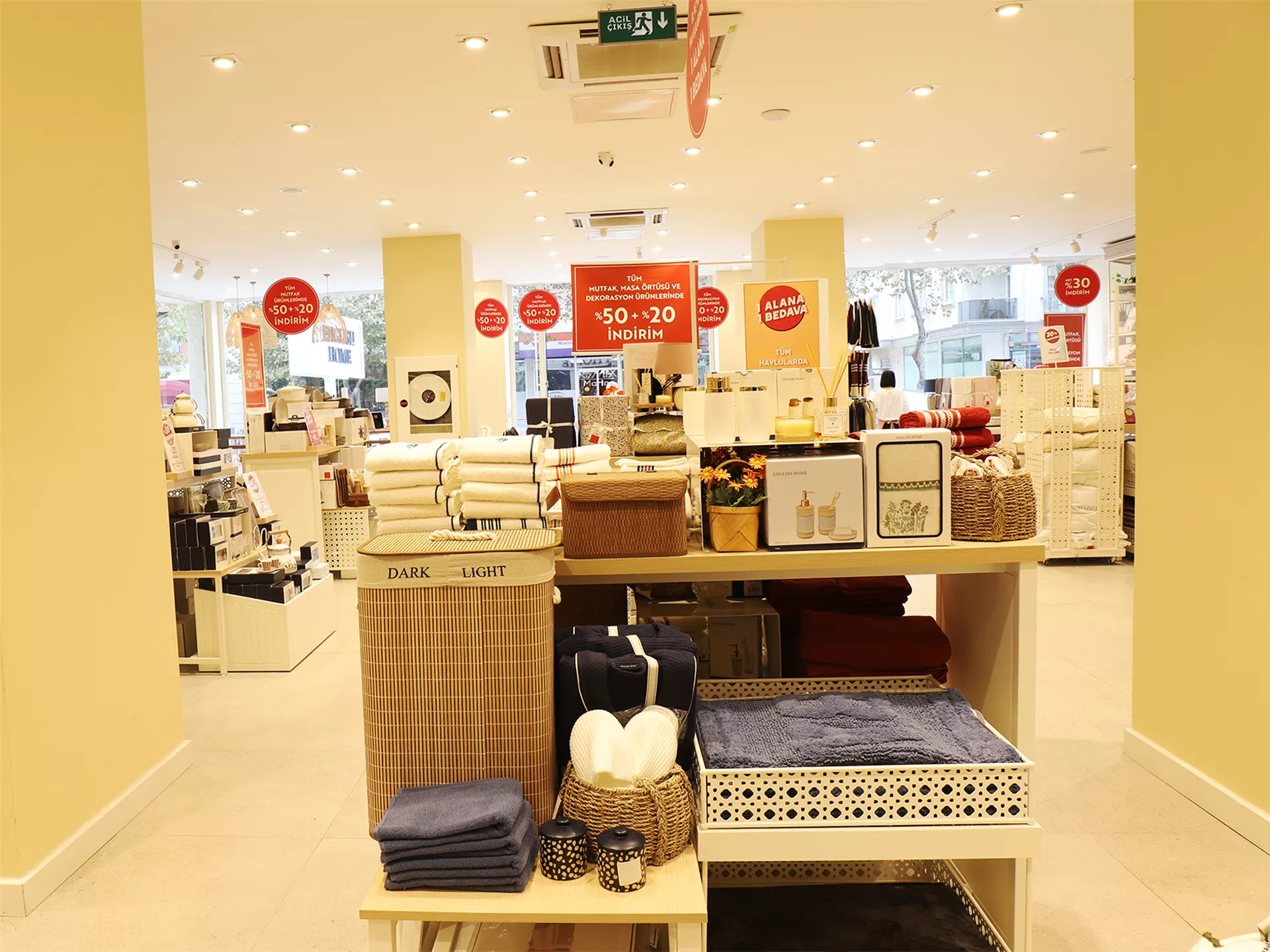 Beylikdüzü Kavaklı English Home Mağazası