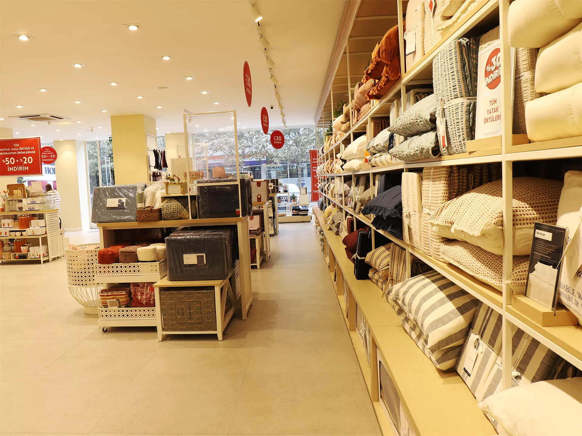 Beylikdüzü Kavaklı English Home Mağazası